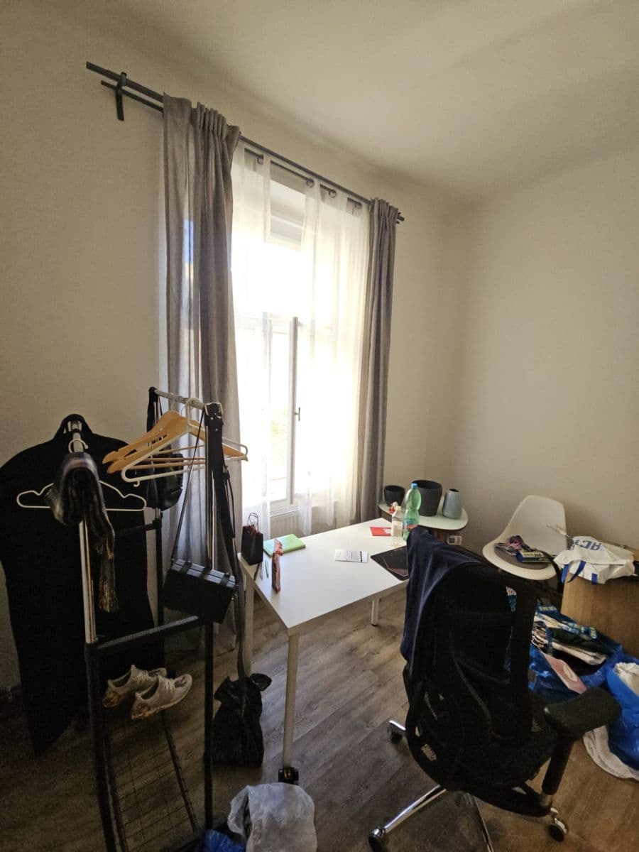 1 bedroom with open-plan kitchen flat to rent, 54 m², Moskevská, Prague, Prague 1 bedroom with open-plan kitchen flat to rent, 54 m², Moskevská, Prague, Prague