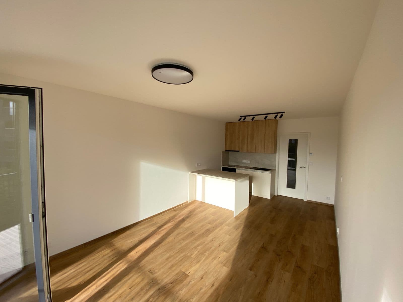 Studio flat to rent, 38 m², Hvězdová, Brno, Jihomoravský Region Studio flat to rent, 38 m², Hvězdová, Brno, Jihomoravský Region