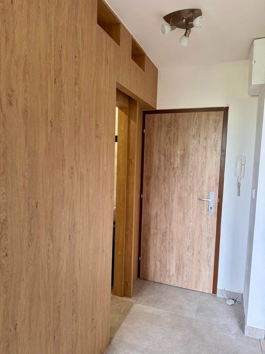 2 bedroom flat to rent, 50 m², Zdeňka Fibicha, Valašské Meziříčí, Zlínský Region 2 bedroom flat to rent, 50 m², Zdeňka Fibicha, Valašské Meziříčí, Zlínský Region