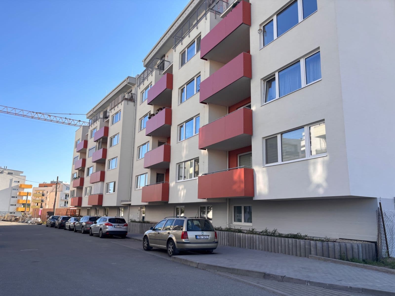 1 bedroom with open-plan kitchen flat to rent, 48 m², Chvalovka, Brno, Jihomoravský Region 1 bedroom with open-plan kitchen flat to rent, 48 m², Chvalovka, Brno, Jihomoravský Region