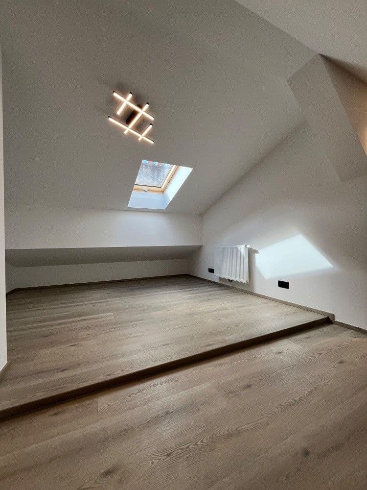 2 bedroom with open-plan kitchen flat to rent, 160 m², Husitská, Prague, Prague 2 bedroom with open-plan kitchen flat to rent, 160 m², Husitská, Prague, Prague