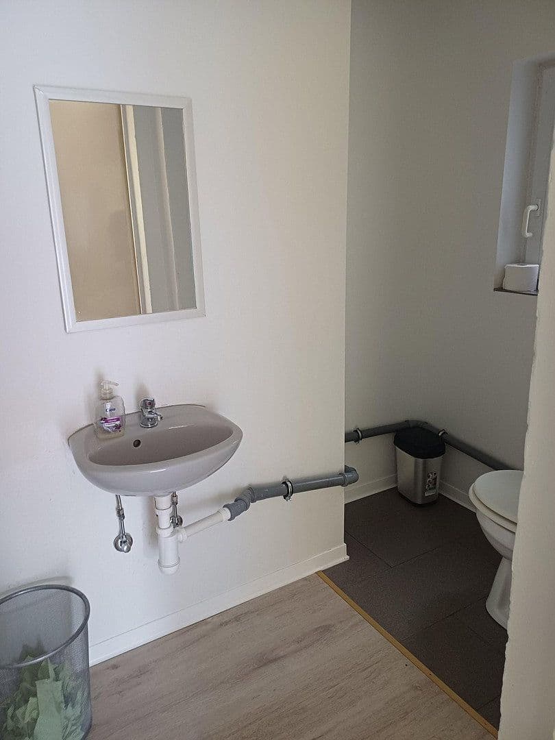 office to rent, 100 m², Osthofen, Rhineland-Palatinate office to rent, 100 m², Osthofen, Rhineland-Palatinate
