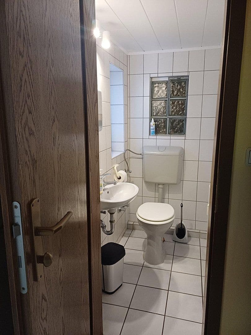 office to rent, 100 m², Osthofen, Rhineland-Palatinate office to rent, 100 m², Osthofen, Rhineland-Palatinate