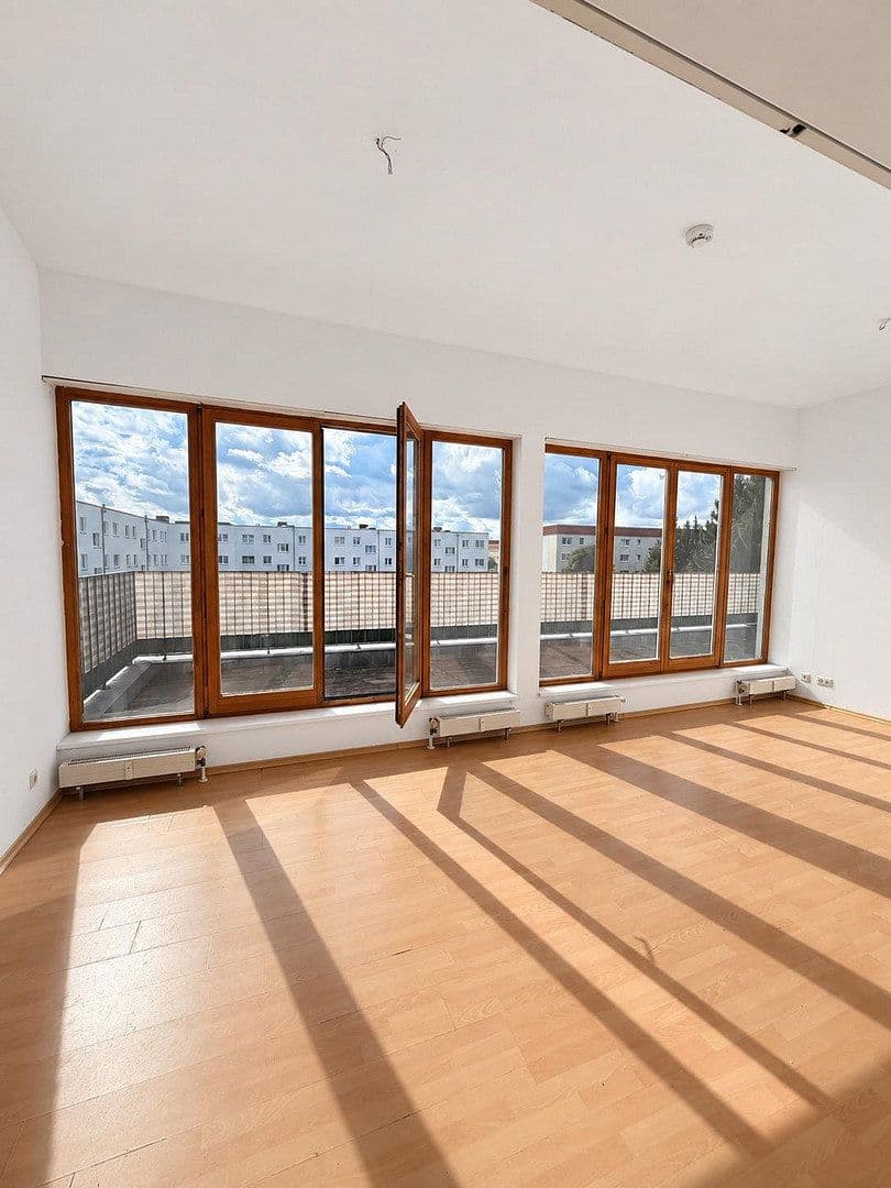 3 bedroom flat to rent, 90 m², Velten, Brandenburg 3 bedroom flat to rent, 90 m², Velten, Brandenburg