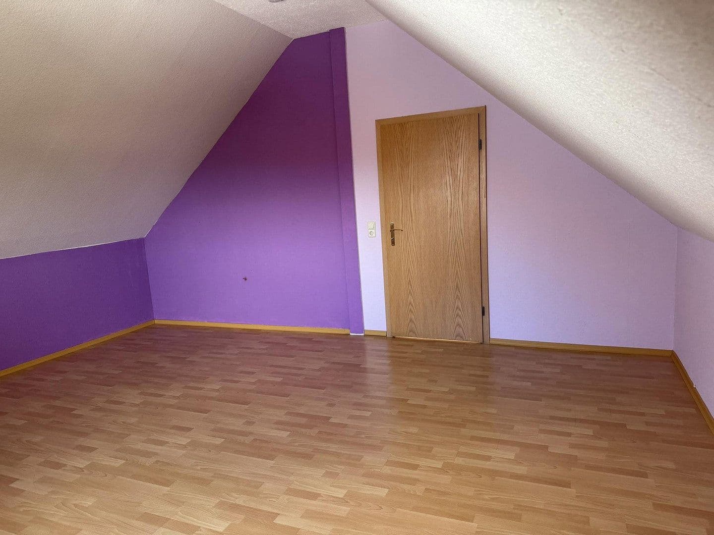 4 bedroom flat to rent, 120 m², Freimersheim, Rhineland-Palatinate 4 bedroom flat to rent, 120 m², Freimersheim, Rhineland-Palatinate