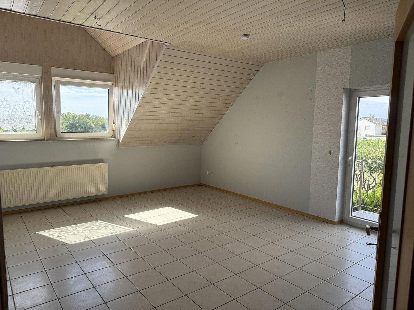4 bedroom flat to rent, 120 m², Freimersheim, Rhineland-Palatinate 4 bedroom flat to rent, 120 m², Freimersheim, Rhineland-Palatinate