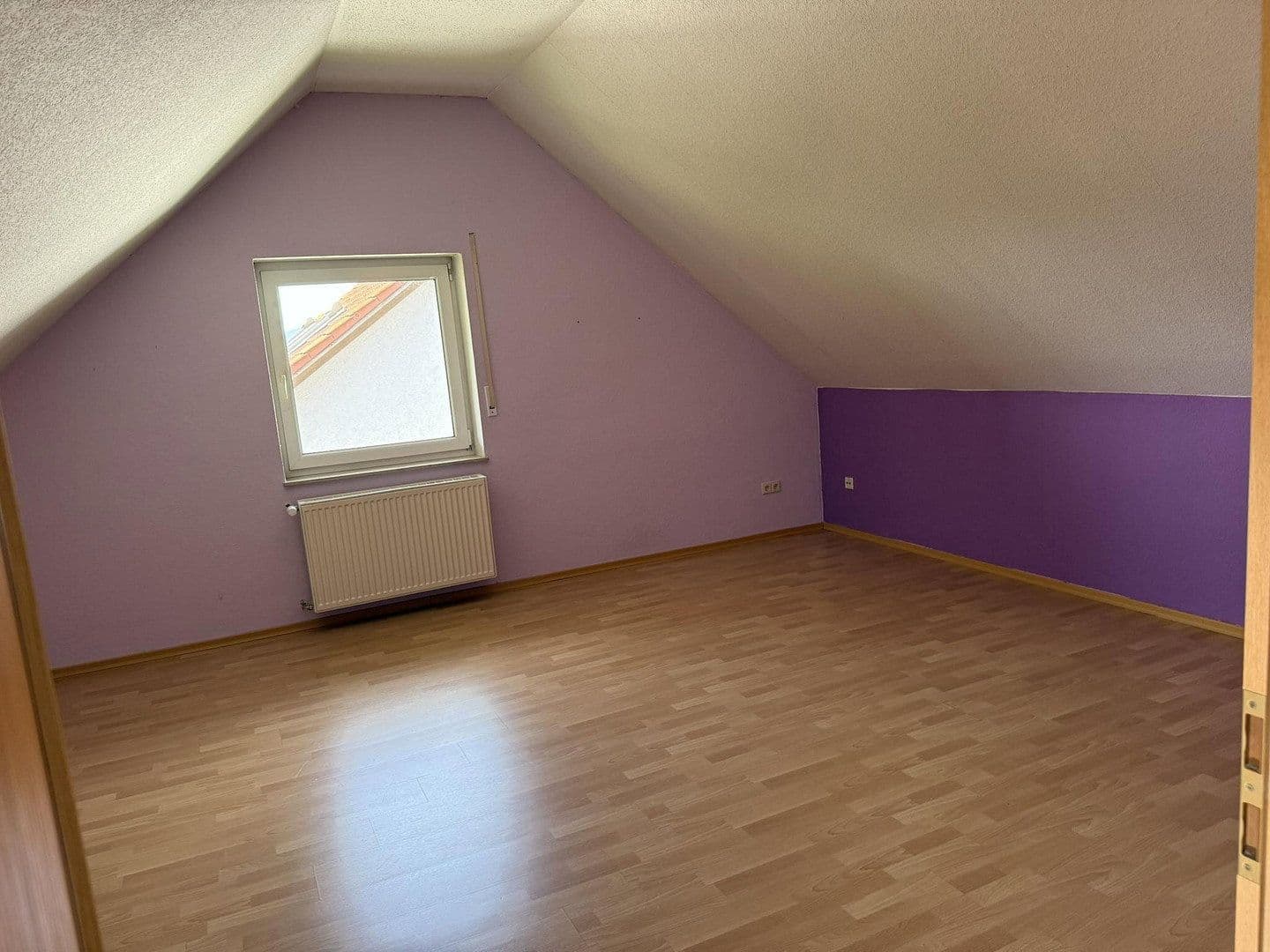 4 bedroom flat to rent, 120 m², Freimersheim, Rhineland-Palatinate 4 bedroom flat to rent, 120 m², Freimersheim, Rhineland-Palatinate