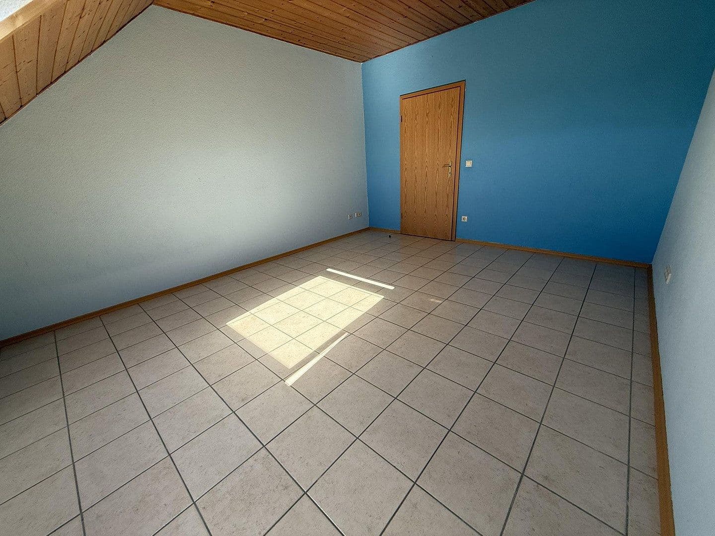 4 bedroom flat to rent, 120 m², Freimersheim, Rhineland-Palatinate 4 bedroom flat to rent, 120 m², Freimersheim, Rhineland-Palatinate