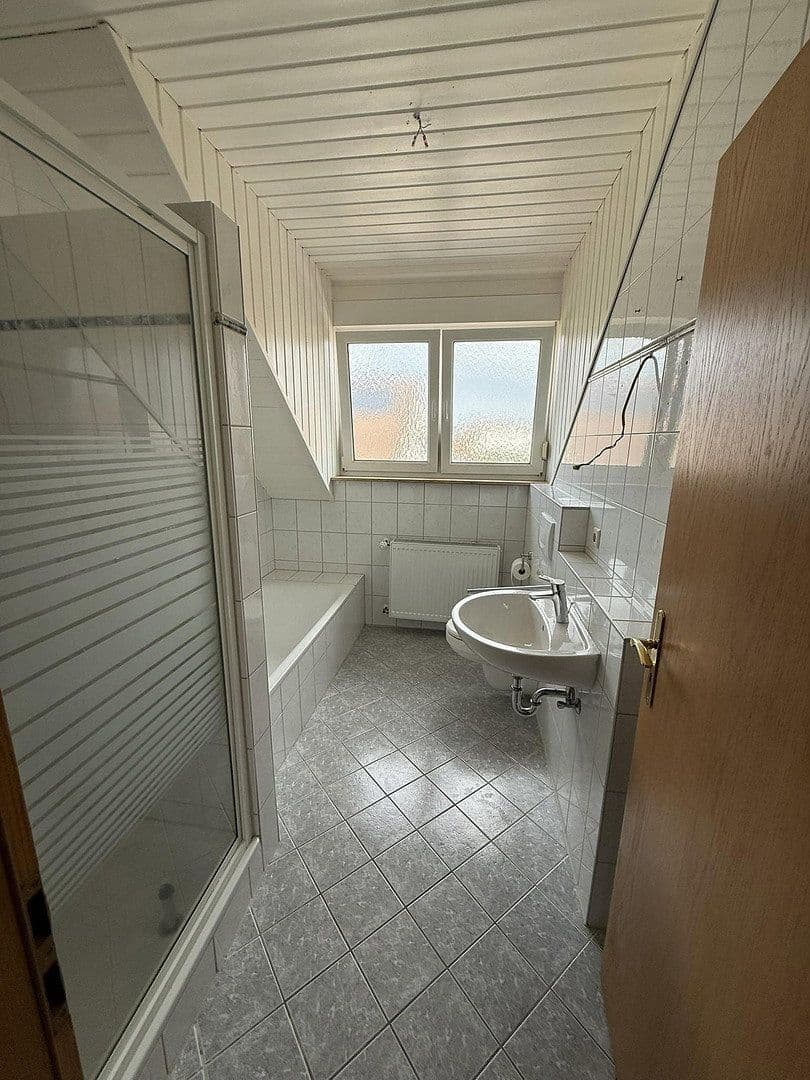4 bedroom flat to rent, 120 m², Freimersheim, Rhineland-Palatinate 4 bedroom flat to rent, 120 m², Freimersheim, Rhineland-Palatinate