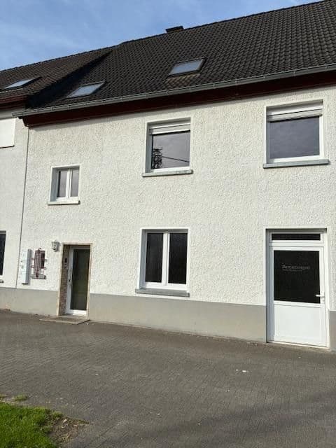 3 bedroom flat to rent, 75 m², Bliesenbacher Str. 10, Engelskirchen, North Rhine-Westphalia 3 bedroom flat to rent, 75 m², Bliesenbacher Str. 10, Engelskirchen, North Rhine-Westphalia