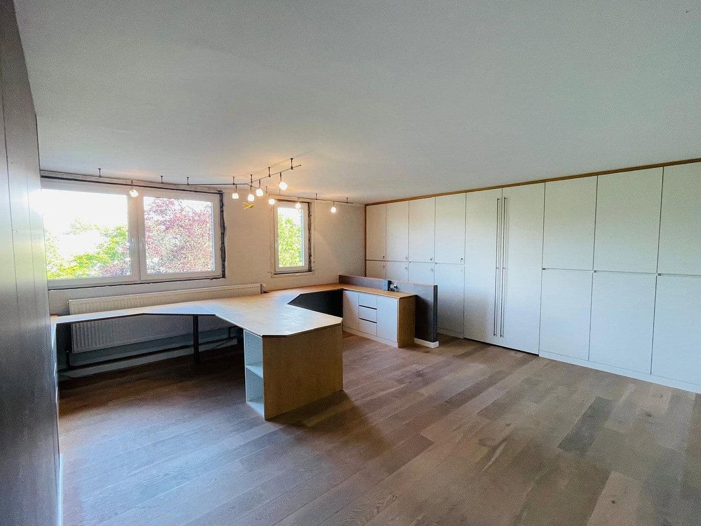non-residential property to rent, 1,898 m², Boschstraße 22, Winsen (Luhe), Lower Saxony non-residential property to rent, 1,898 m², Boschstraße 22, Winsen (Luhe), Lower Saxony