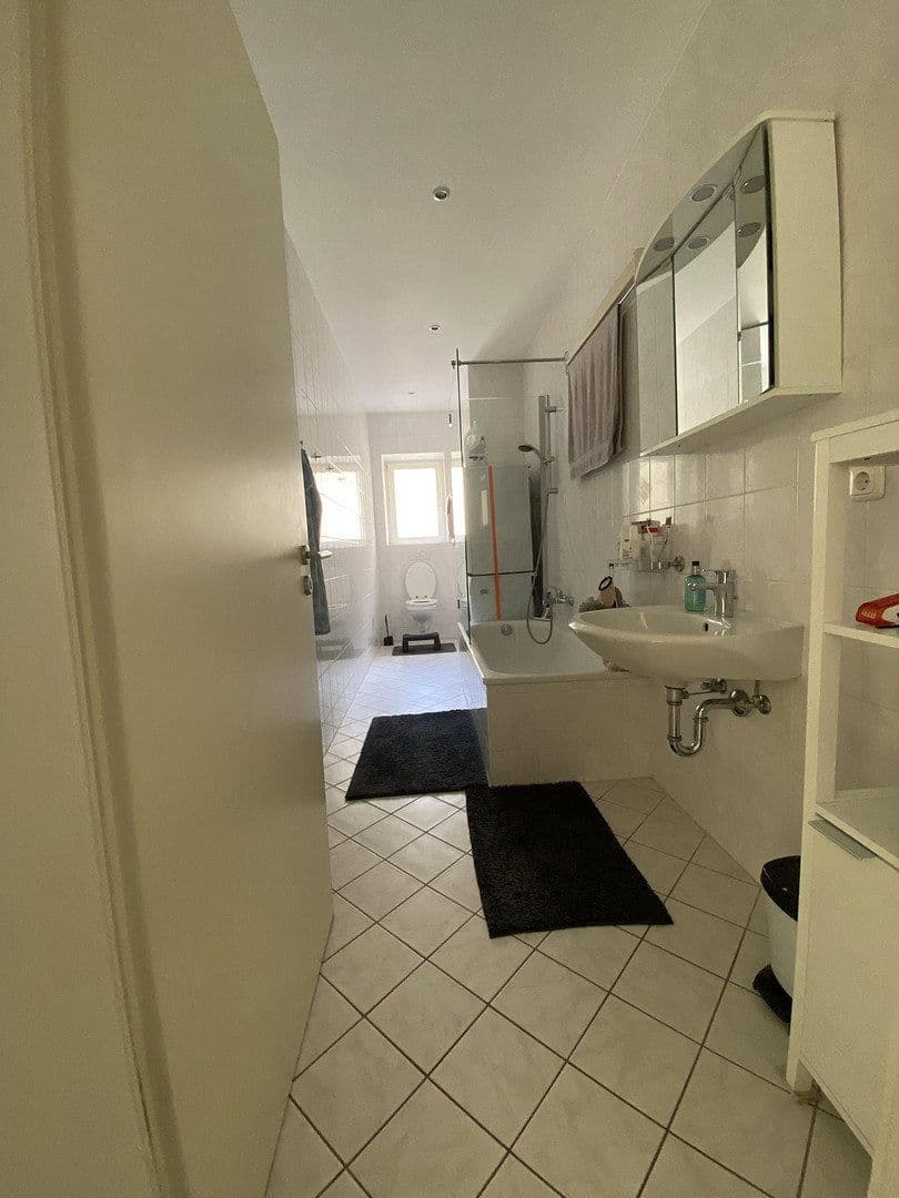 1 bedroom flat to rent, 46 m², Rheinstr. 52, Wiesbaden, Hesse 1 bedroom flat to rent, 46 m², Rheinstr. 52, Wiesbaden, Hesse