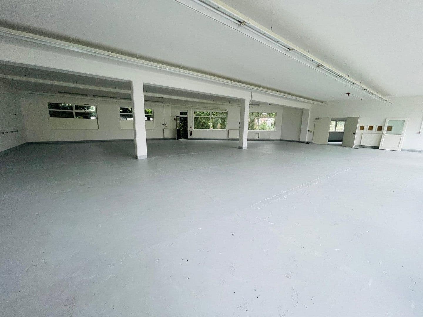 non-residential property to rent, 1,898 m², Boschstraße 22, Winsen (Luhe), Lower Saxony non-residential property to rent, 1,898 m², Boschstraße 22, Winsen (Luhe), Lower Saxony