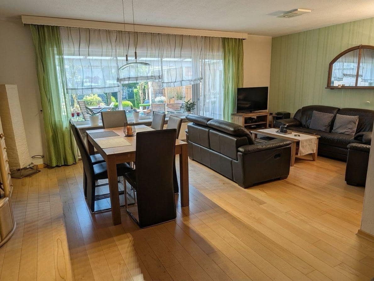 house for sale, 145 m², Urmitz, Rhineland-Palatinate house for sale, 145 m², Urmitz, Rhineland-Palatinate
