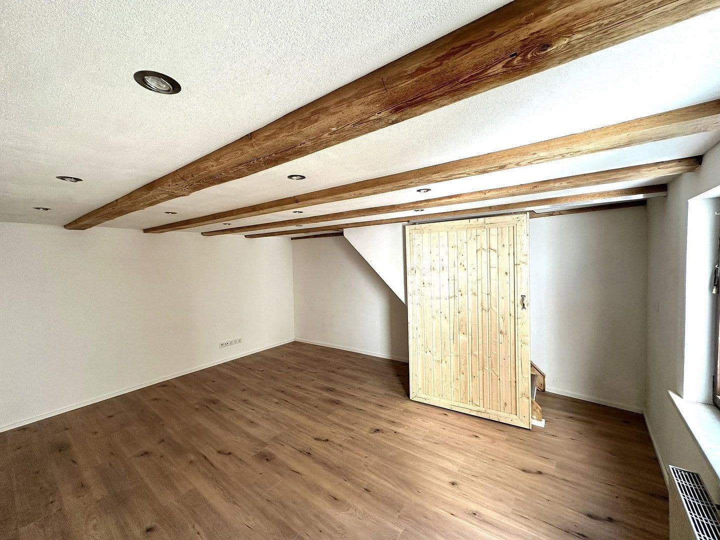 4 bedroom flat to rent, 110 m², Darrplatz 13, Apolda, Thuringia 4 bedroom flat to rent, 110 m², Darrplatz 13, Apolda, Thuringia