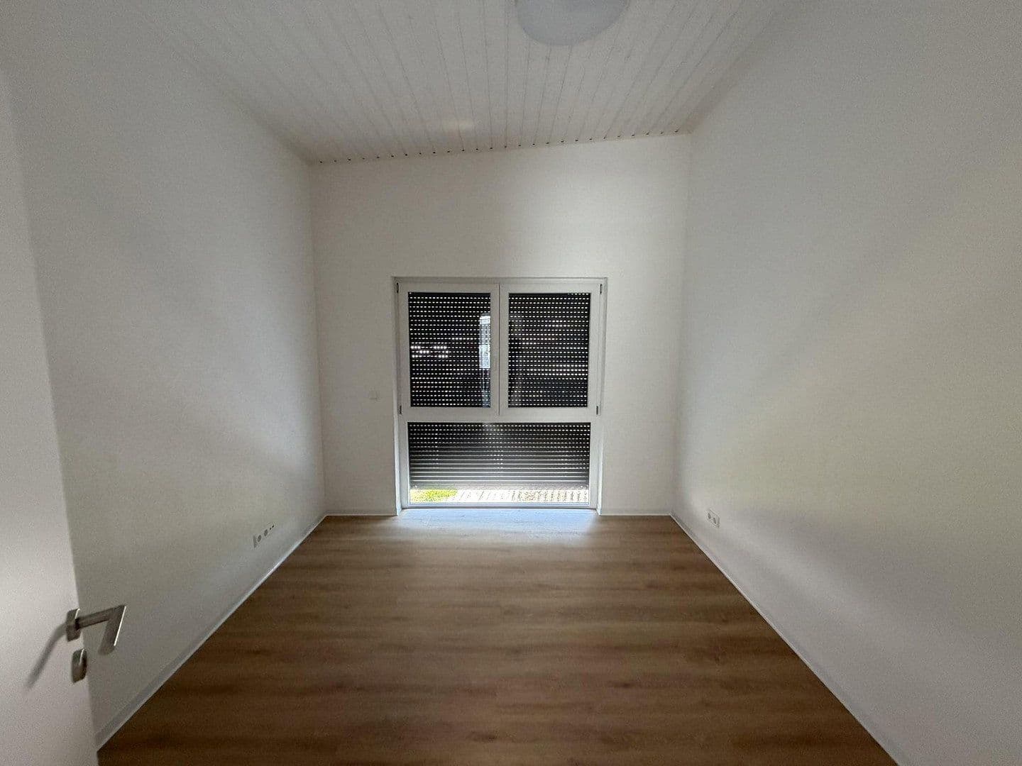 house to rent, 140 m², Heilbronnerstrasse 25/1, Neckarzimmern, Baden-Württemberg house to rent, 140 m², Heilbronnerstrasse 25/1, Neckarzimmern, Baden-Württemberg