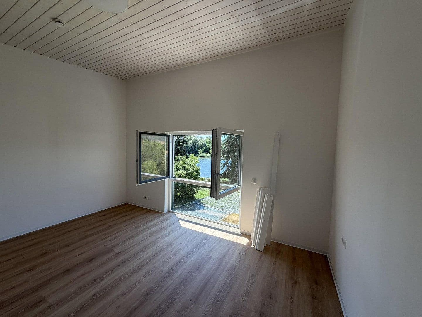 house to rent, 140 m², Heilbronnerstrasse 25/1, Neckarzimmern, Baden-Württemberg house to rent, 140 m², Heilbronnerstrasse 25/1, Neckarzimmern, Baden-Württemberg