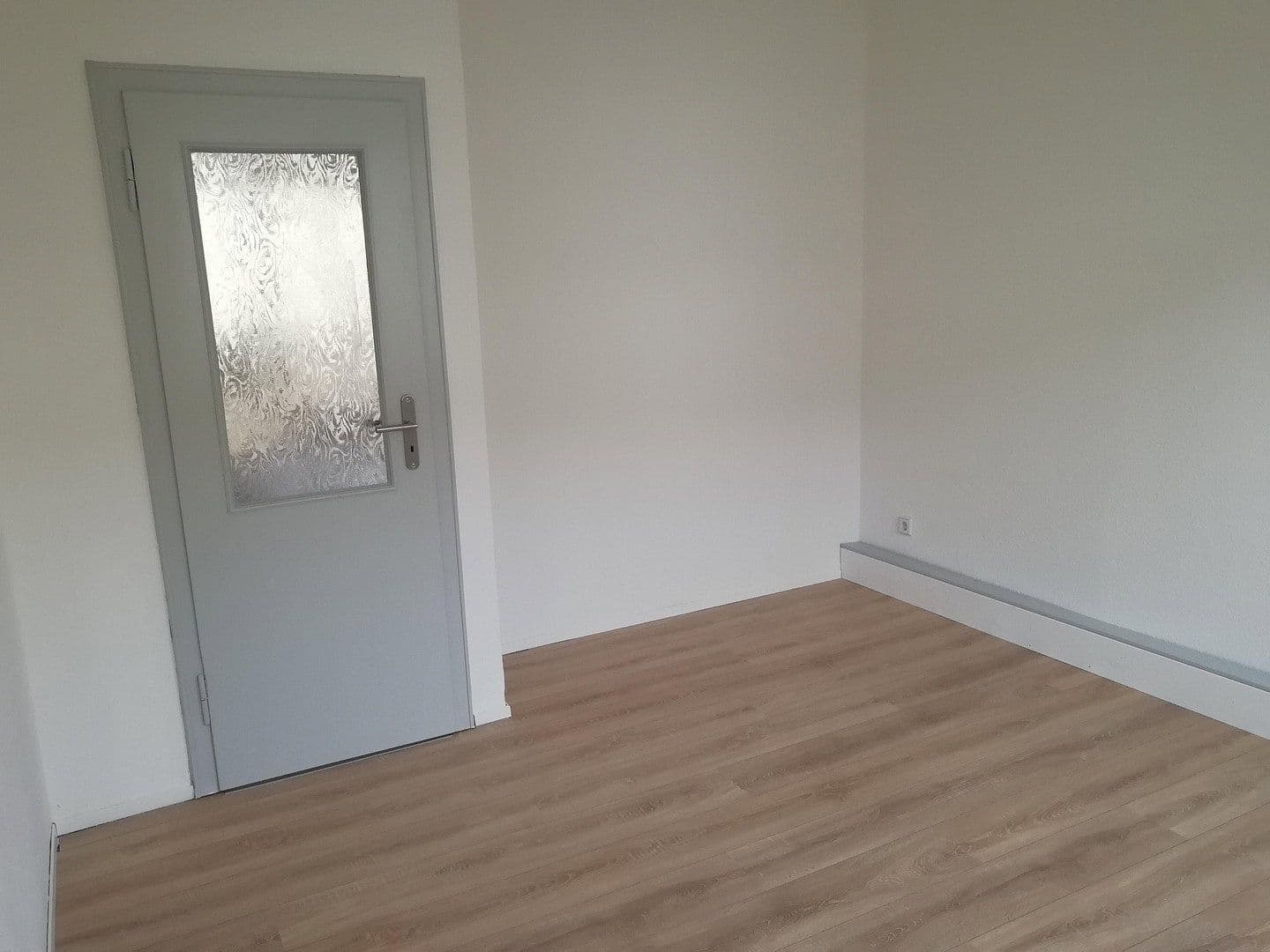 3 bedroom flat to rent, 60 m², Stöntzscherstraße 20, Pegau, Saxony 3 bedroom flat to rent, 60 m², Stöntzscherstraße 20, Pegau, Saxony