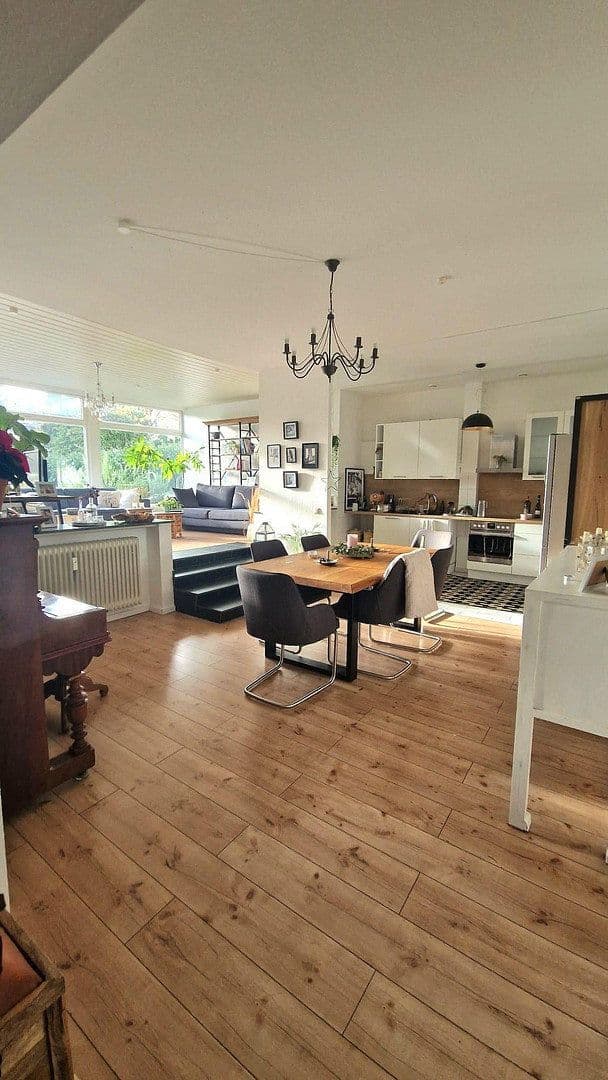 1 bedroom with open-plan kitchen flat to rent, 106 m², Freiheitstr. 30, Mönchengladbach, North Rhine-Westphalia 1 bedroom with open-plan kitchen flat to rent, 106 m², Freiheitstr. 30, Mönchengladbach, North Rhine-Westphalia
