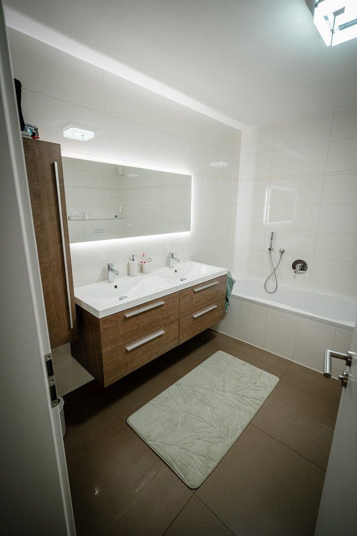 5 bedroom flat for sale, 172 m², Niefern-Öschelbronn, Baden-Württemberg 5 bedroom flat for sale, 172 m², Niefern-Öschelbronn, Baden-Württemberg