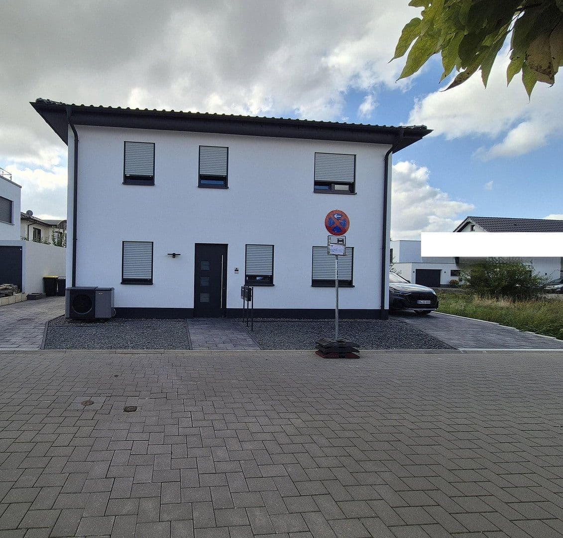 house for sale, 223 m², Euskirchen, North Rhine-Westphalia house for sale, 223 m², Euskirchen, North Rhine-Westphalia