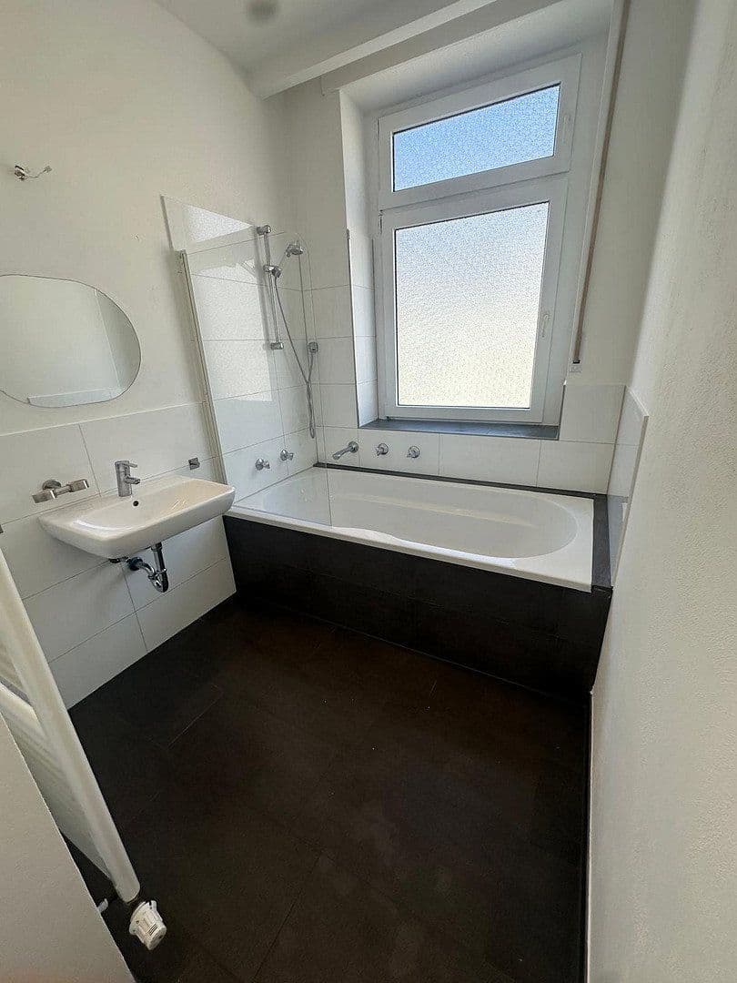 3 bedroom flat to rent, 86 m², Wuppertal, North Rhine-Westphalia 3 bedroom flat to rent, 86 m², Wuppertal, North Rhine-Westphalia