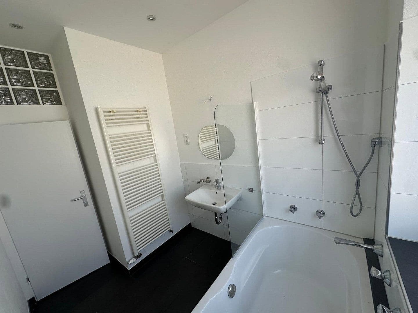 3 bedroom flat to rent, 86 m², Wuppertal, North Rhine-Westphalia 3 bedroom flat to rent, 86 m², Wuppertal, North Rhine-Westphalia