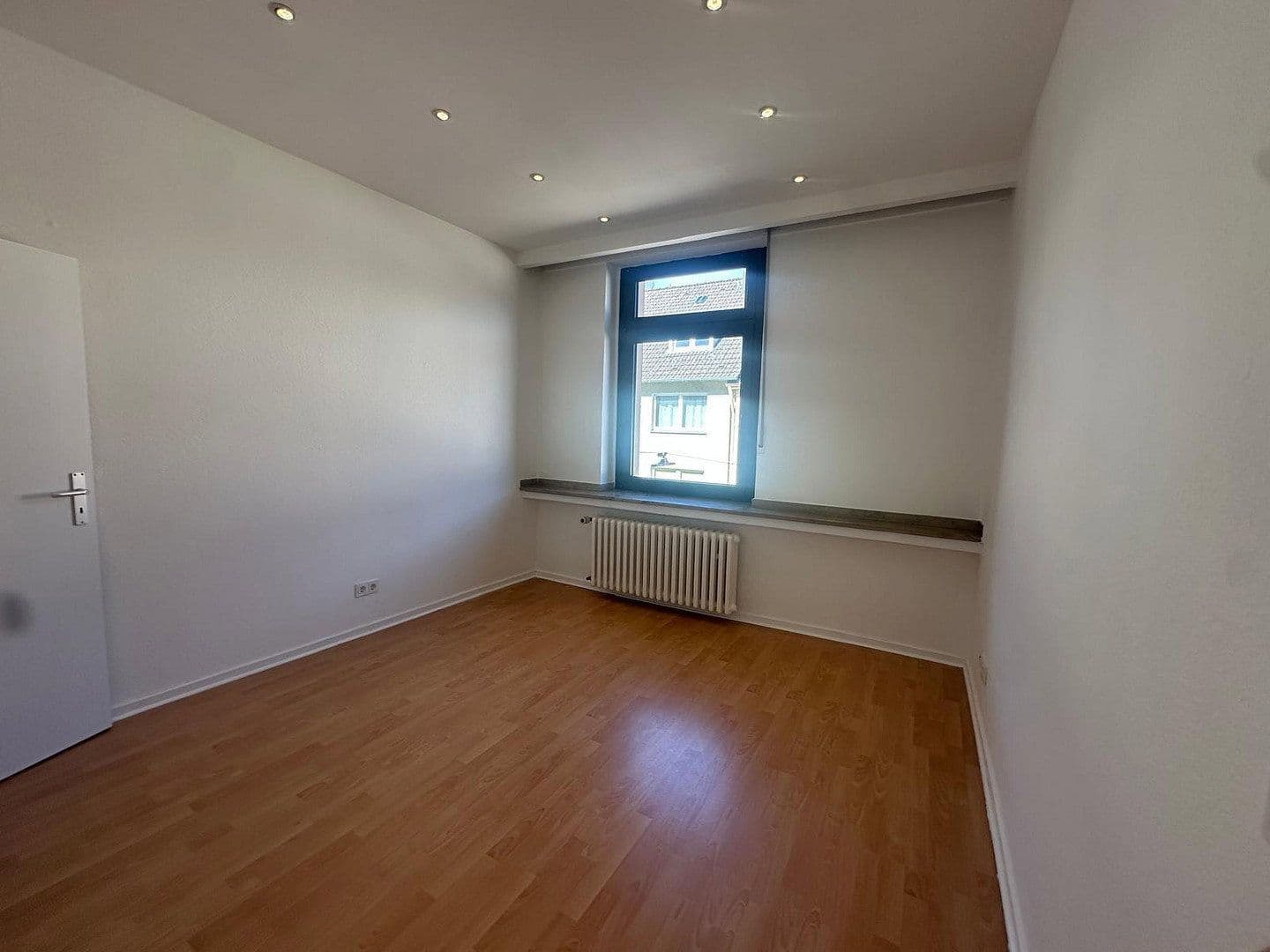 3 bedroom flat to rent, 86 m², Wuppertal, North Rhine-Westphalia 3 bedroom flat to rent, 86 m², Wuppertal, North Rhine-Westphalia