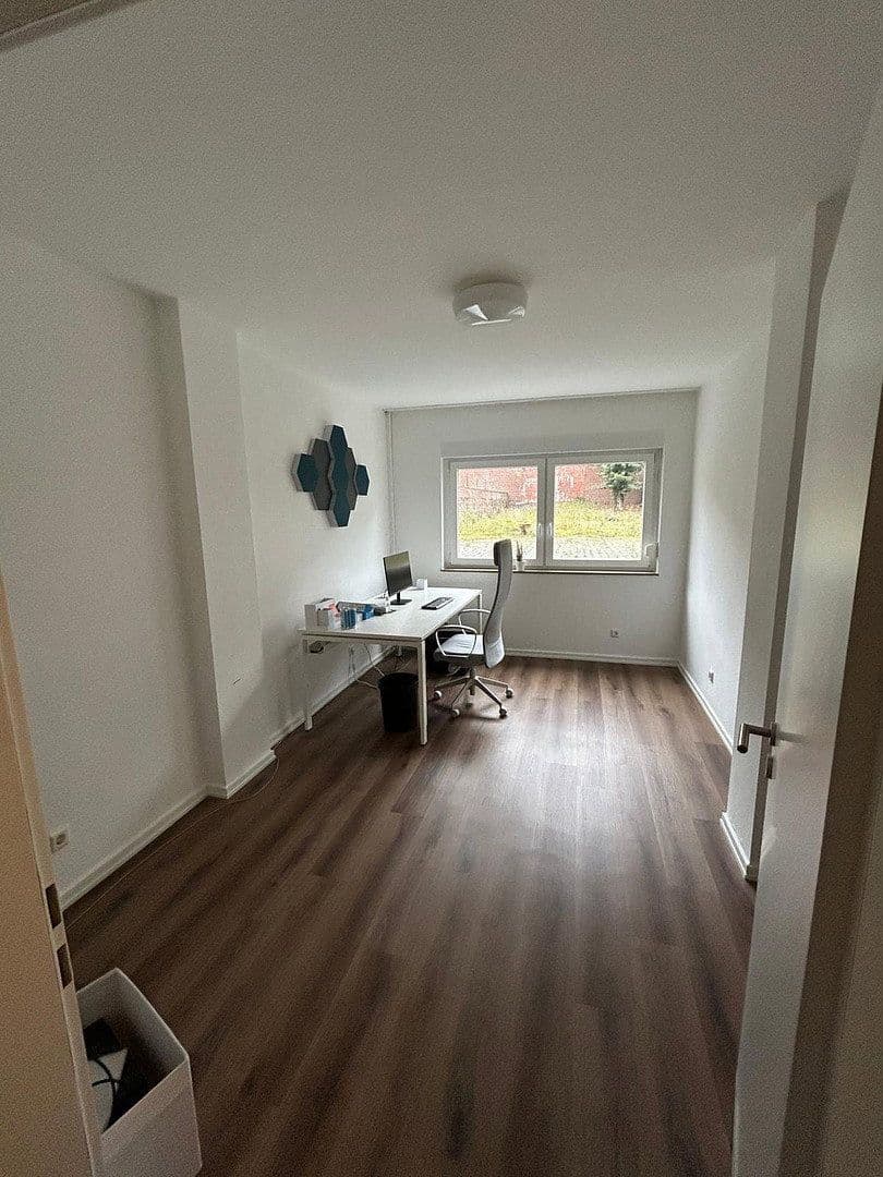 house for sale, 583 m², Wilhelmstr. 66, Siegburg, North Rhine-Westphalia house for sale, 583 m², Wilhelmstr. 66, Siegburg, North Rhine-Westphalia