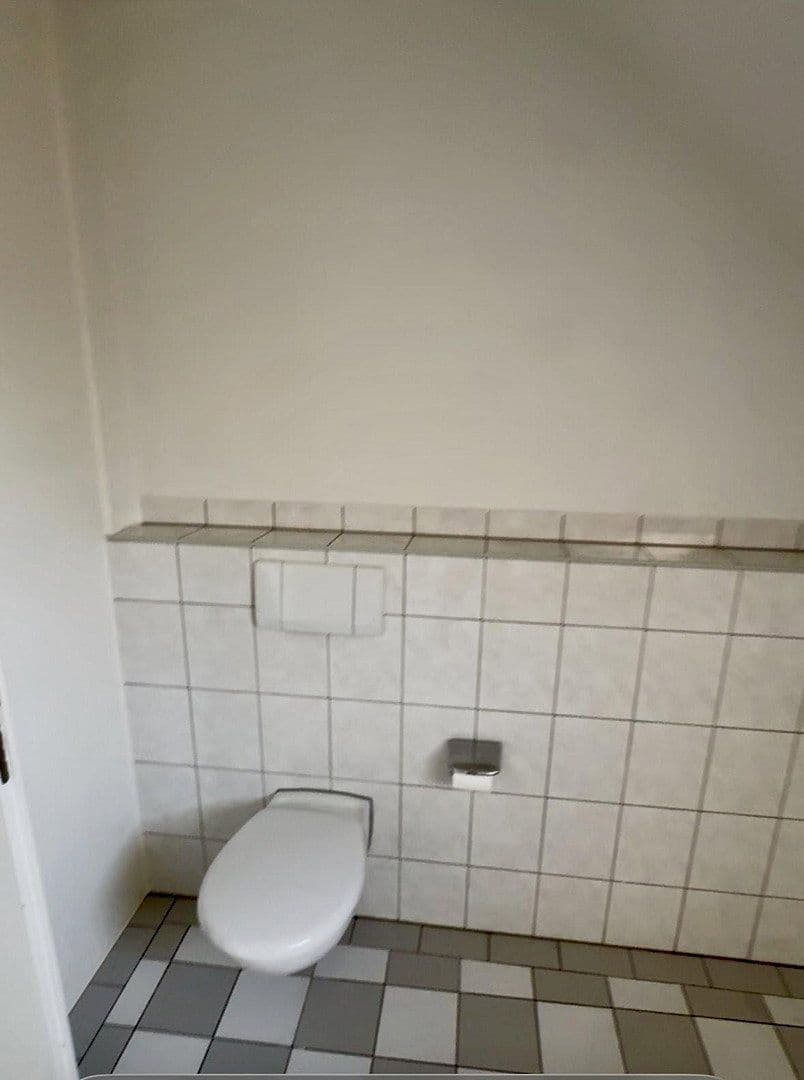 3 bedroom flat to rent, 73 m², Auf`m großen Feld, Düsseldorf, North Rhine-Westphalia 3 bedroom flat to rent, 73 m², Auf`m großen Feld, Düsseldorf, North Rhine-Westphalia