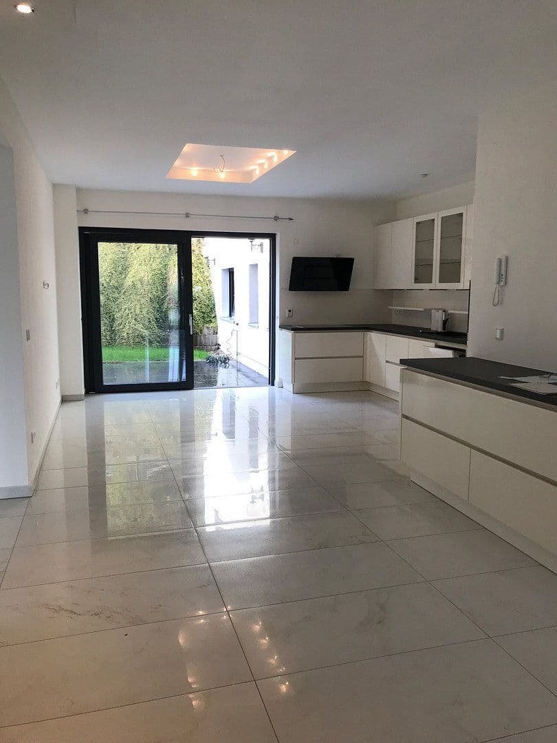 3 bedroom flat for sale, 145 m², Nackenheim, Rhineland-Palatinate 3 bedroom flat for sale, 145 m², Nackenheim, Rhineland-Palatinate