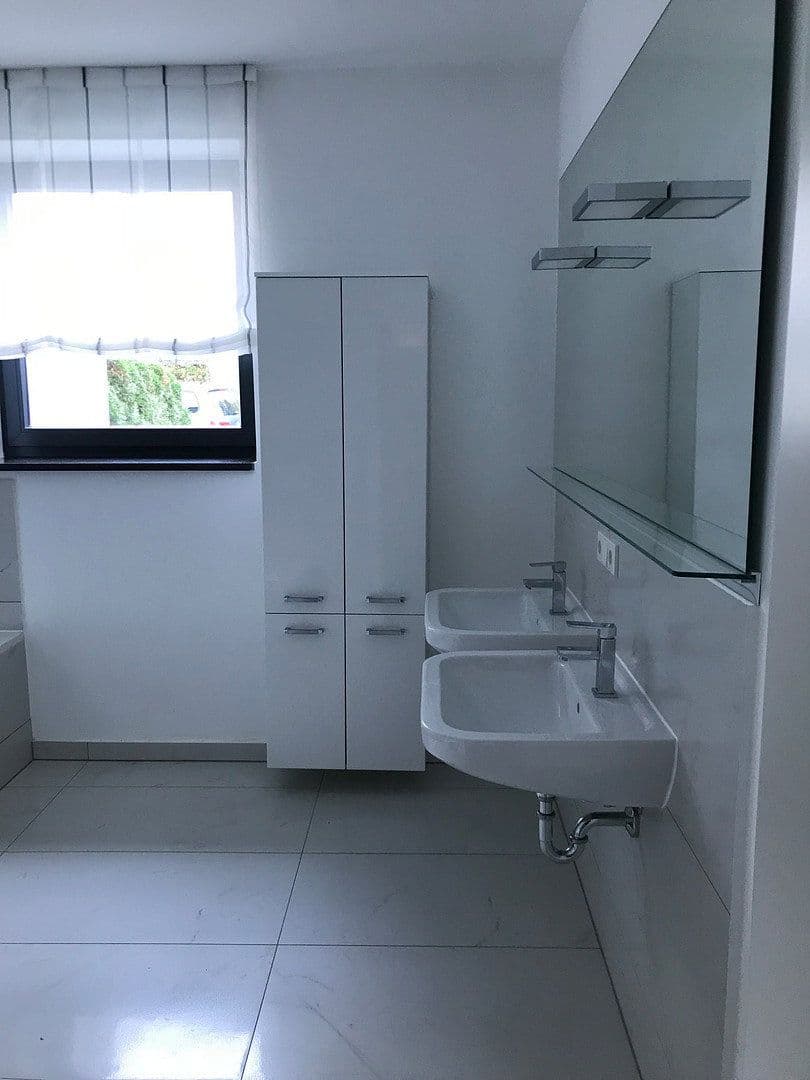 3 bedroom flat for sale, 145 m², Nackenheim, Rhineland-Palatinate 3 bedroom flat for sale, 145 m², Nackenheim, Rhineland-Palatinate