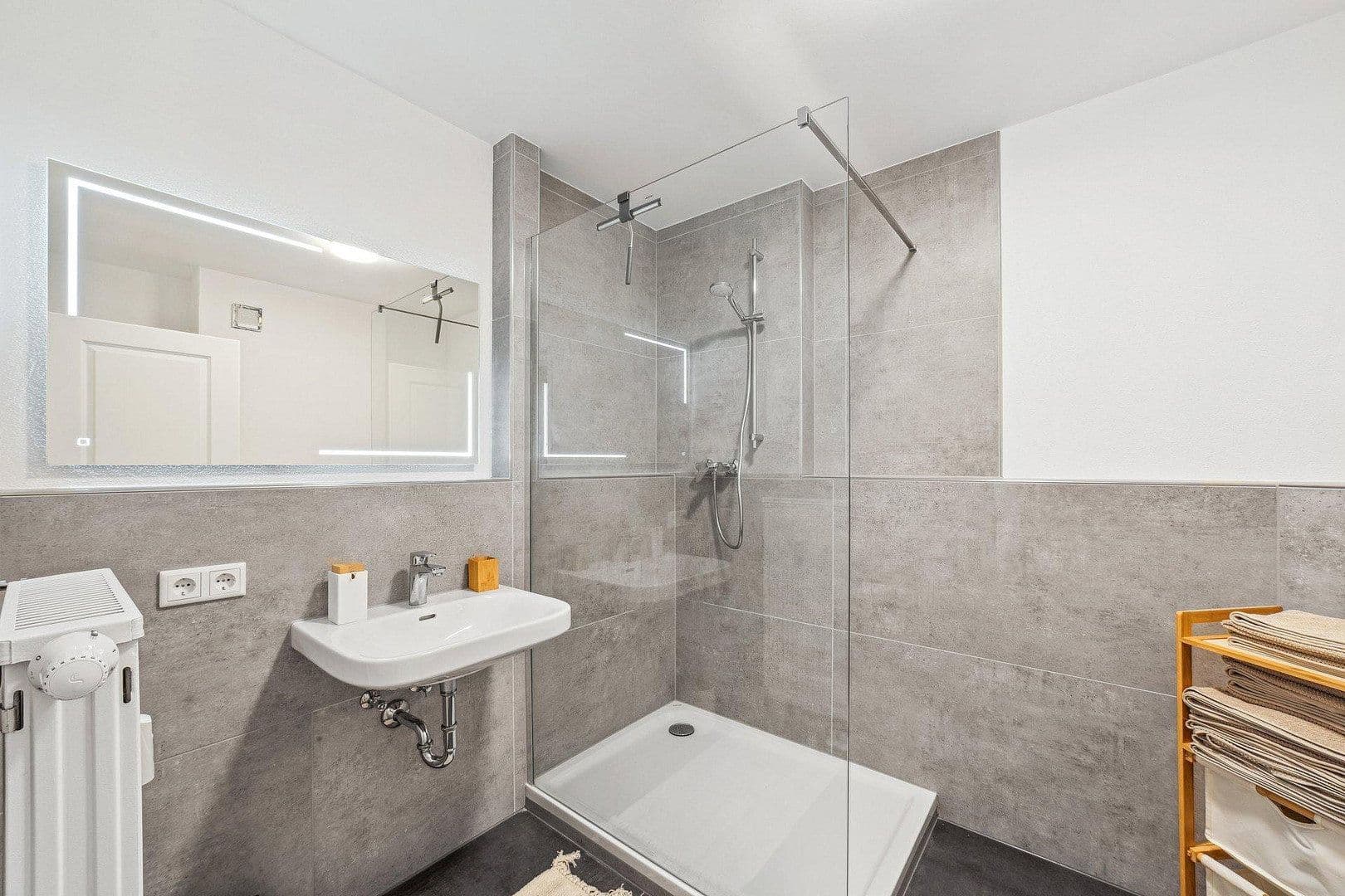 2 bedroom flat to rent, 69 m², Schweinauer Hauptstrasse 141, Nürnberg, Bavaria 2 bedroom flat to rent, 69 m², Schweinauer Hauptstrasse 141, Nürnberg, Bavaria