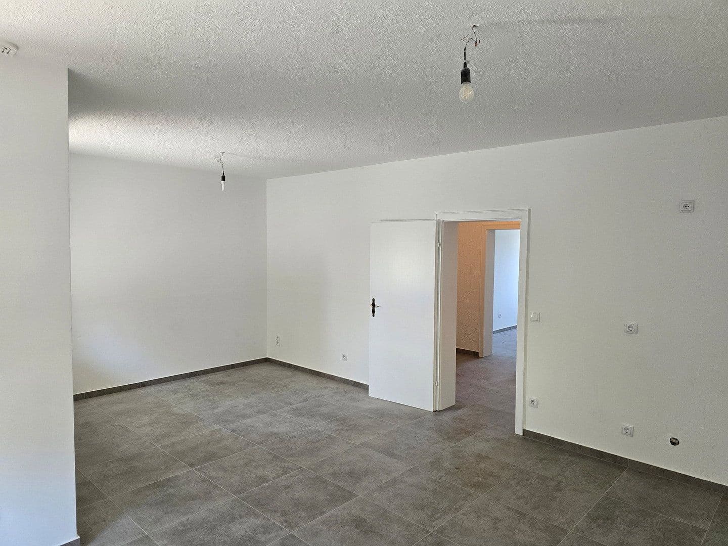 2 bedroom with open-plan kitchen flat to rent, 65 m², Beethovenstraße 14, Wesel, North Rhine-Westphalia 2 bedroom with open-plan kitchen flat to rent, 65 m², Beethovenstraße 14, Wesel, North Rhine-Westphalia