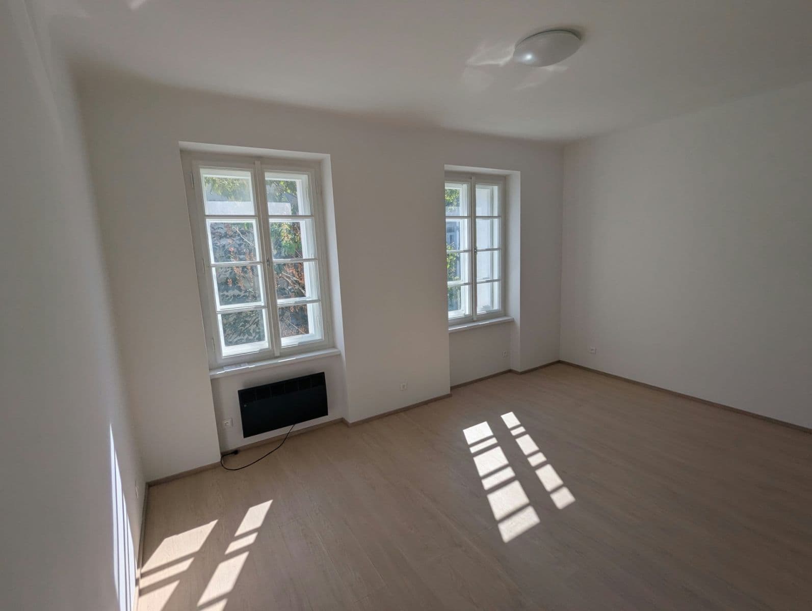Small studio flat to rent, 27 m², Heydukova, Bratislava - mestská časť Staré Mesto, Bratislavský Region Small studio flat to rent, 27 m², Heydukova, Bratislava - mestská časť Staré Mesto, Bratislavský Region