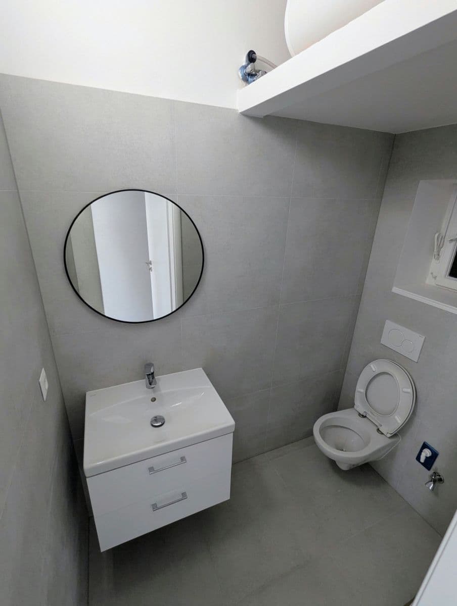 Small studio flat to rent, 27 m², Heydukova, Bratislava - mestská časť Staré Mesto, Bratislavský Region Small studio flat to rent, 27 m², Heydukova, Bratislava - mestská časť Staré Mesto, Bratislavský Region