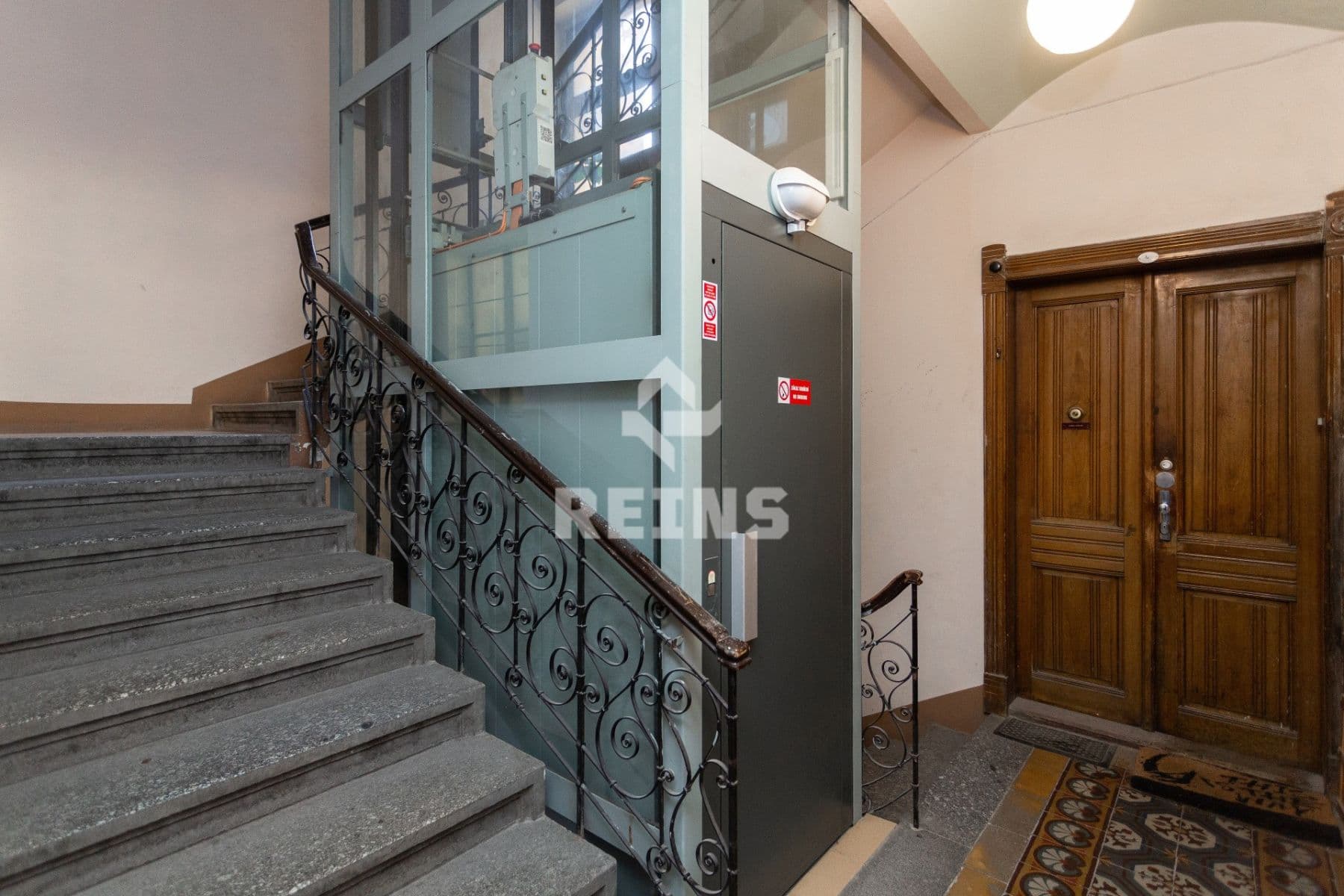 2 bedroom with open-plan kitchen flat for sale, 58 m², Holečkova, Prague, Prague 2 bedroom with open-plan kitchen flat for sale, 58 m², Holečkova, Prague, Prague