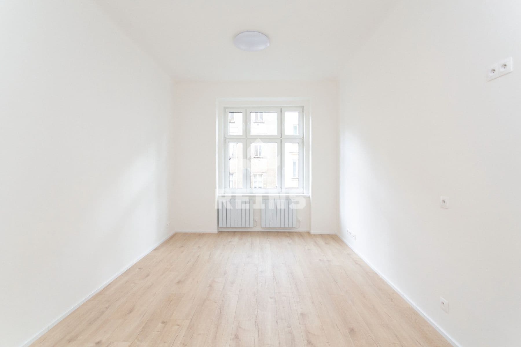 2 bedroom with open-plan kitchen flat for sale, 58 m², Holečkova, Prague, Prague 2 bedroom with open-plan kitchen flat for sale, 58 m², Holečkova, Prague, Prague