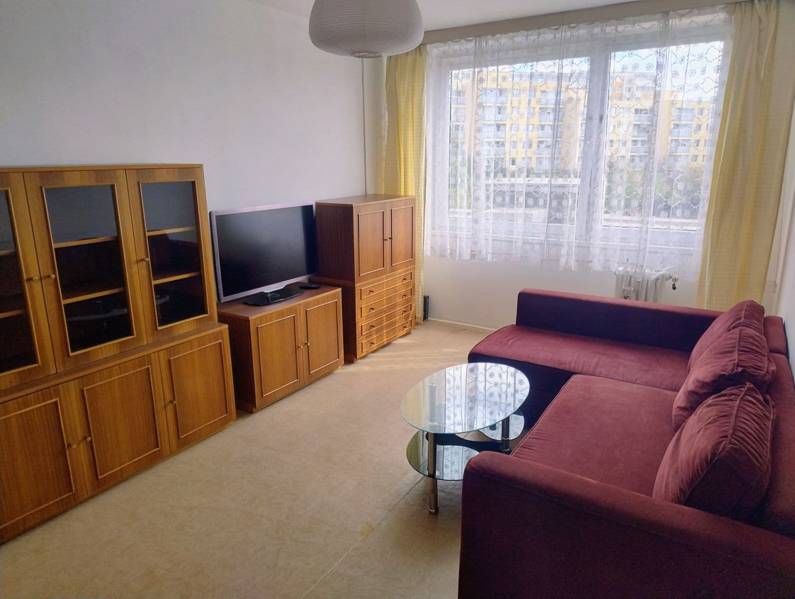 1 bedroom with open-plan kitchen flat to rent, 43 m², Husníkova, Prague, Prague 1 bedroom with open-plan kitchen flat to rent, 43 m², Husníkova, Prague, Prague