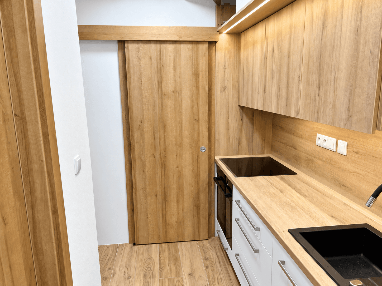 1 bedroom with open-plan kitchen flat to rent, 44 m², Zarámí, Zlín, Zlínský Region 1 bedroom with open-plan kitchen flat to rent, 44 m², Zarámí, Zlín, Zlínský Region