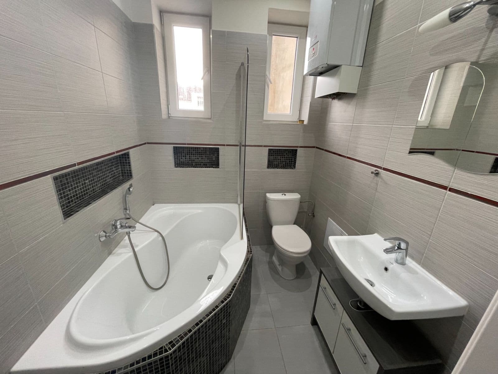 1 bedroom with open-plan kitchen flat to rent, 42 m², Heydukova, Prague, Prague 1 bedroom with open-plan kitchen flat to rent, 42 m², Heydukova, Prague, Prague
