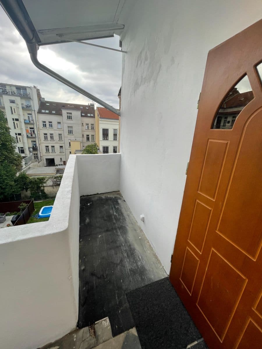 1 bedroom with open-plan kitchen flat to rent, 42 m², Heydukova, Prague, Prague 1 bedroom with open-plan kitchen flat to rent, 42 m², Heydukova, Prague, Prague
