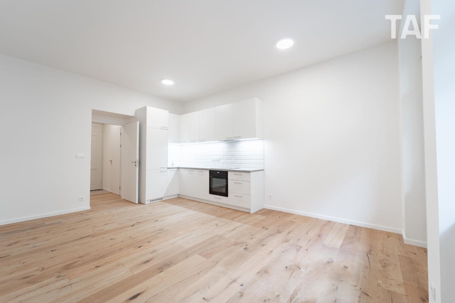 1 bedroom with open-plan kitchen flat for sale, 61 m², Lucemburská, Prague, Prague 1 bedroom with open-plan kitchen flat for sale, 61 m², Lucemburská, Prague, Prague