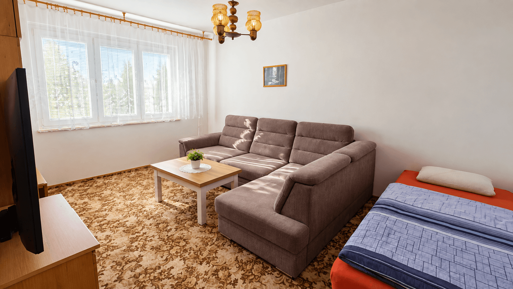 1 bedroom flat for sale, 37 m², Zahradní, Chodov, Karlovarský Region 1 bedroom flat for sale, 37 m², Zahradní, Chodov, Karlovarský Region