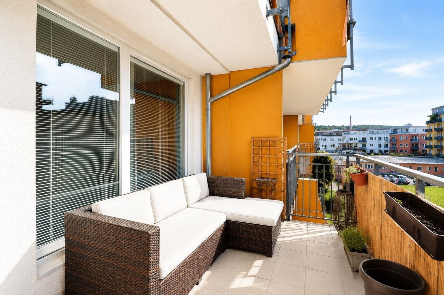 1 bedroom with open-plan kitchen flat to rent, 52 m², Pod Harfou, Prague, Prague 1 bedroom with open-plan kitchen flat to rent, 52 m², Pod Harfou, Prague, Prague