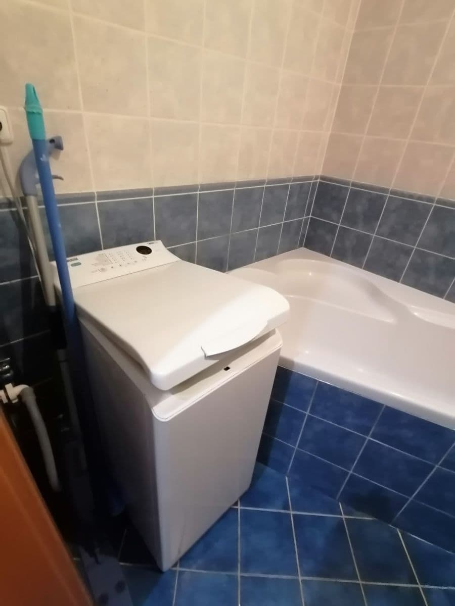1 bedroom with open-plan kitchen flat to rent, 59 m², Jeseniova, Prague, Prague 1 bedroom with open-plan kitchen flat to rent, 59 m², Jeseniova, Prague, Prague