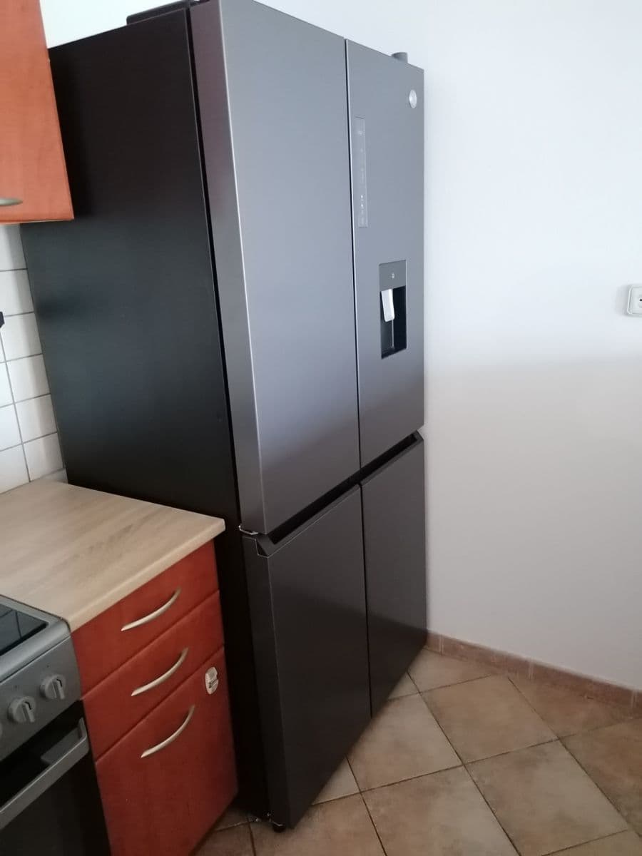 1 bedroom with open-plan kitchen flat to rent, 59 m², Jeseniova, Prague, Prague 1 bedroom with open-plan kitchen flat to rent, 59 m², Jeseniova, Prague, Prague