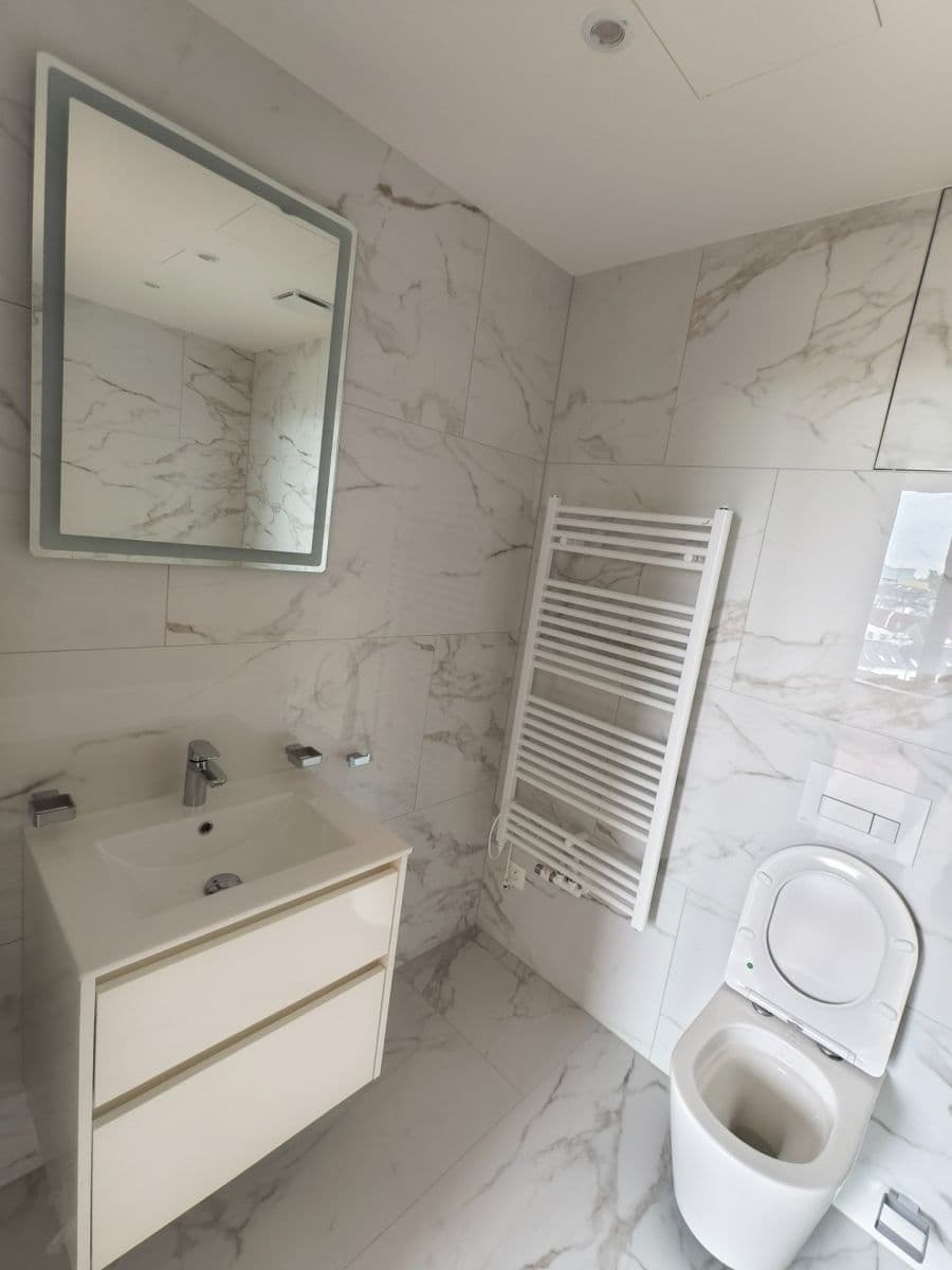 4 bedroom with open-plan kitchen flat for sale, 119 m², Veselovského, Prague, Prague 4 bedroom with open-plan kitchen flat for sale, 119 m², Veselovského, Prague, Prague
