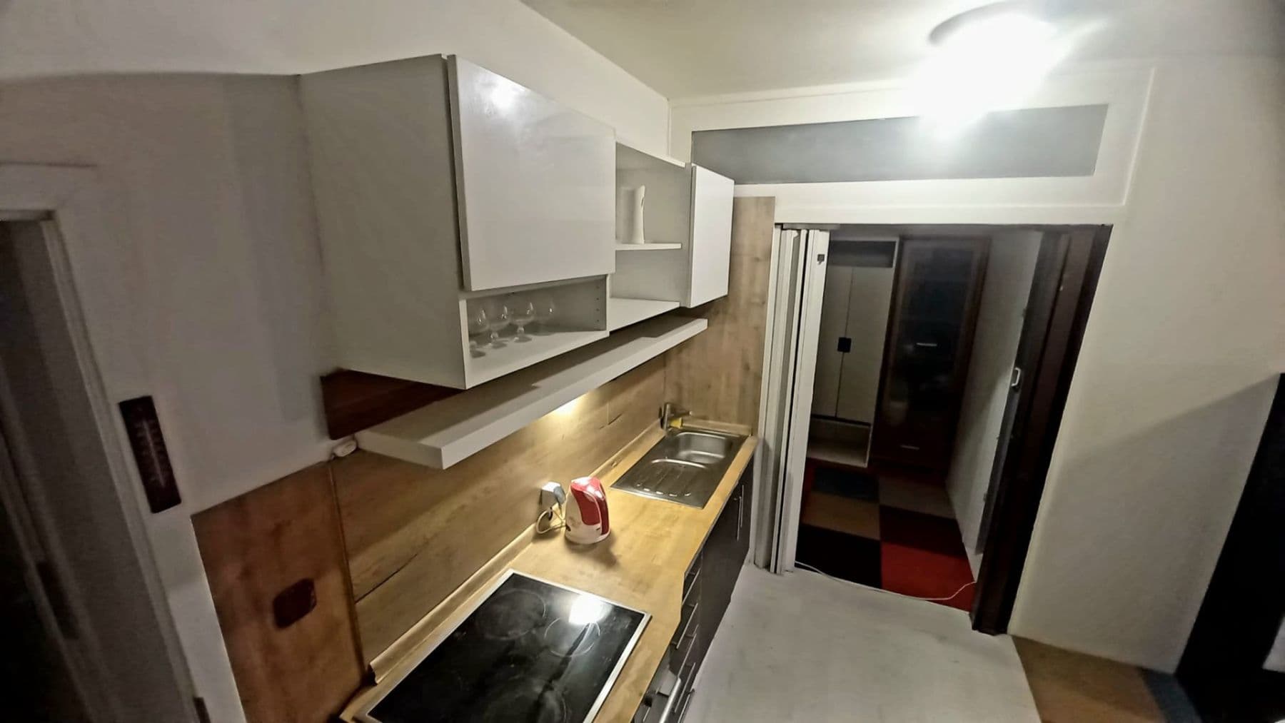 2 bedroom flat to rent, 60 m², Mattioliho, Prague, Prague 2 bedroom flat to rent, 60 m², Mattioliho, Prague, Prague