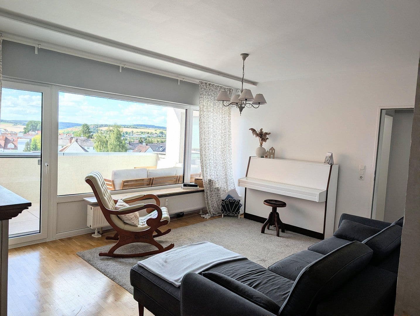 2 bedroom with open-plan kitchen flat for sale, 86 m², Taunusstein, Hesse 2 bedroom with open-plan kitchen flat for sale, 86 m², Taunusstein, Hesse